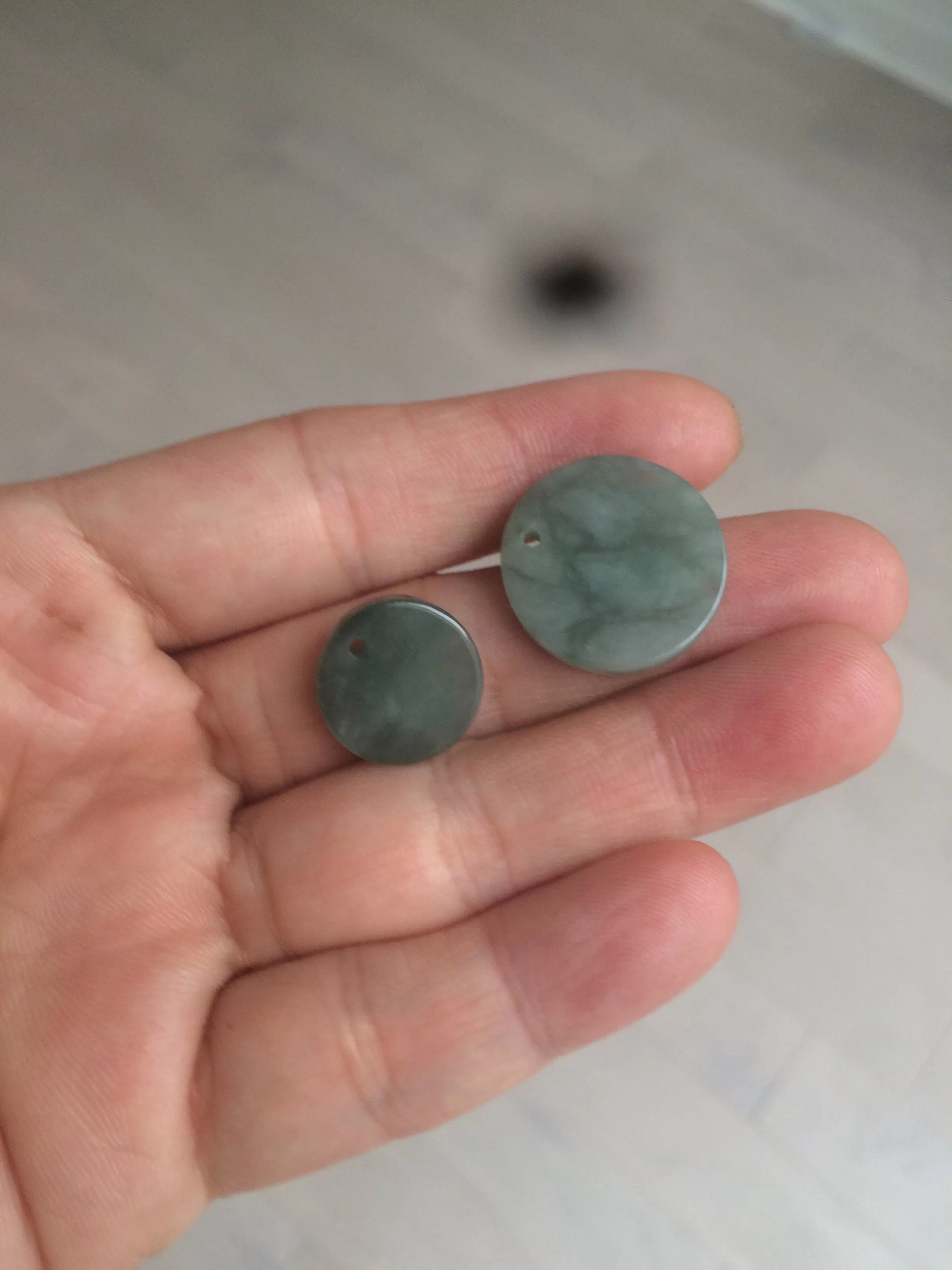 100% natural  icy watery dark green/gray jadeite jade safe and sound couple pendant pair BG4