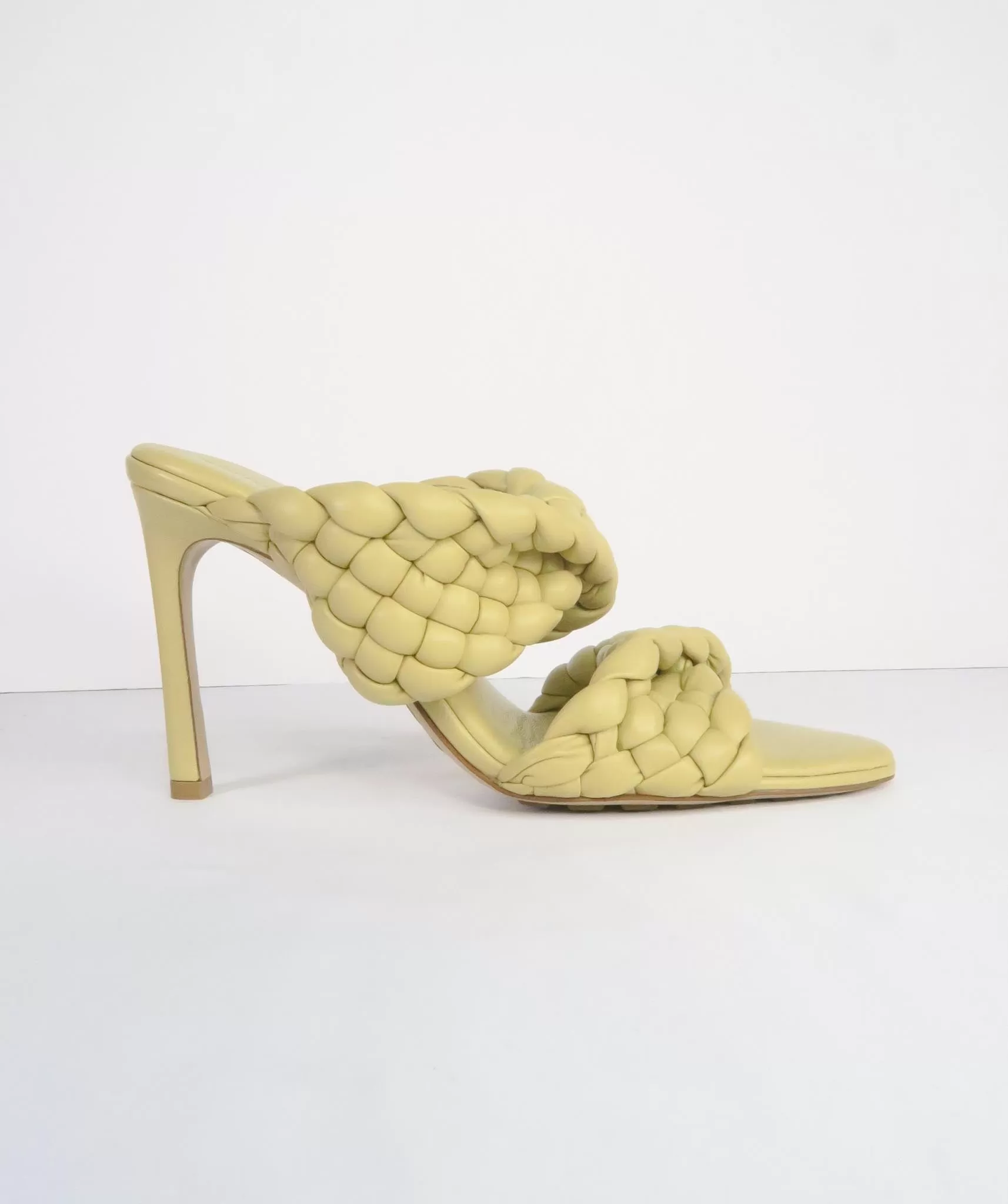 BOTTEGA VENETA Sand/Yellow Intrecciato quilted leather mules EU 38 UK 5