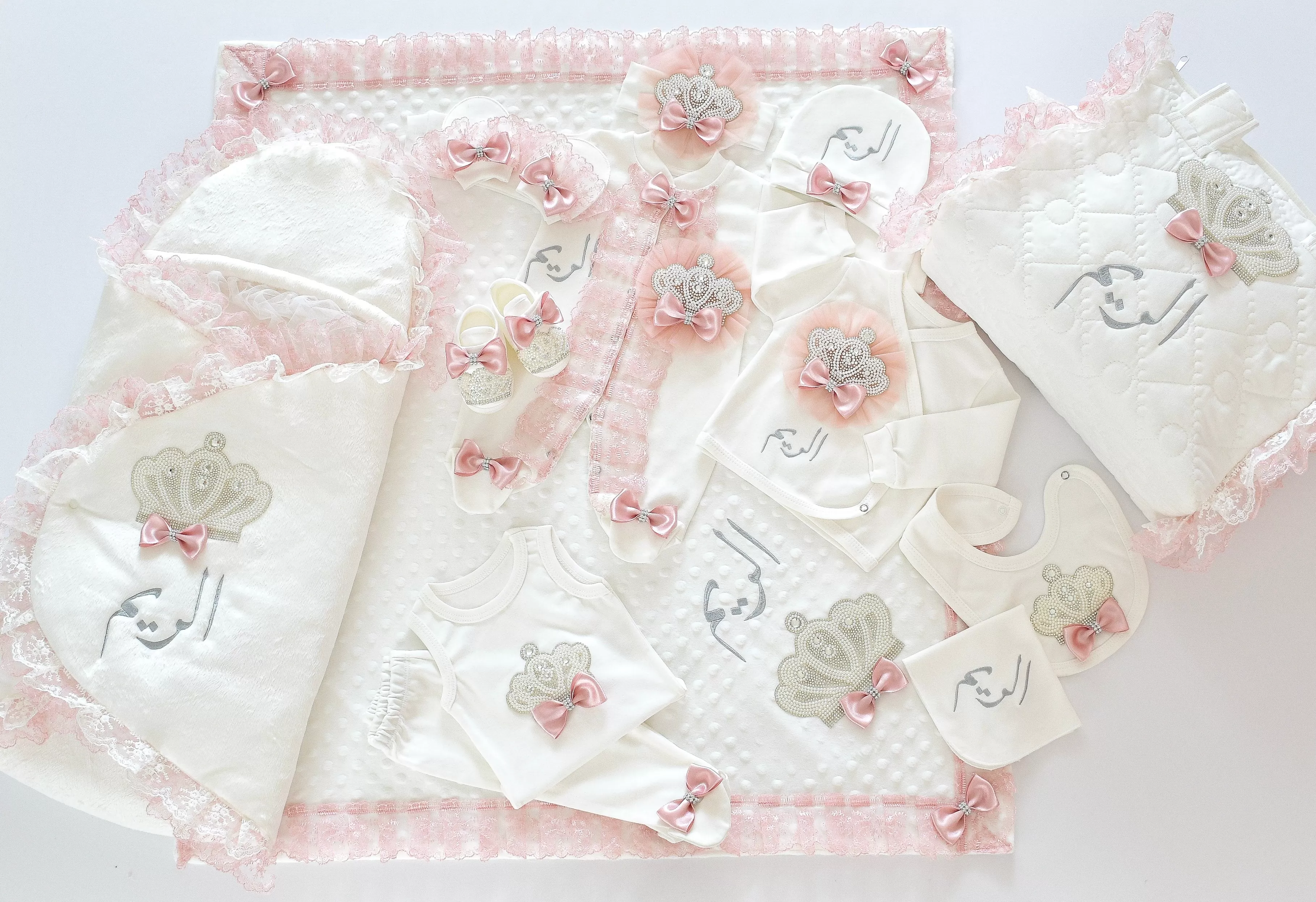 Coming Home Personalised Newborn Girl Set