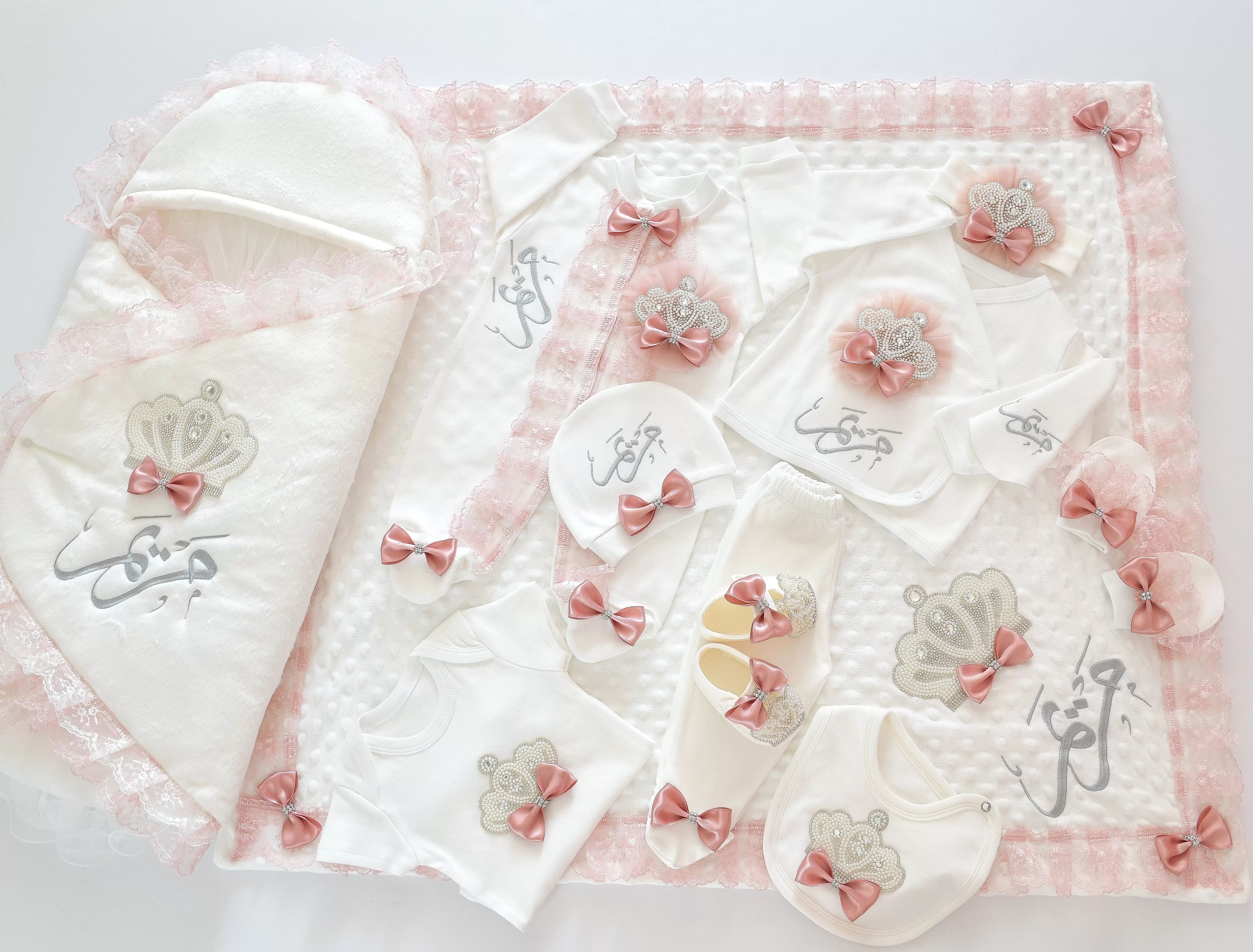 Coming Home Personalised Newborn Girl Set