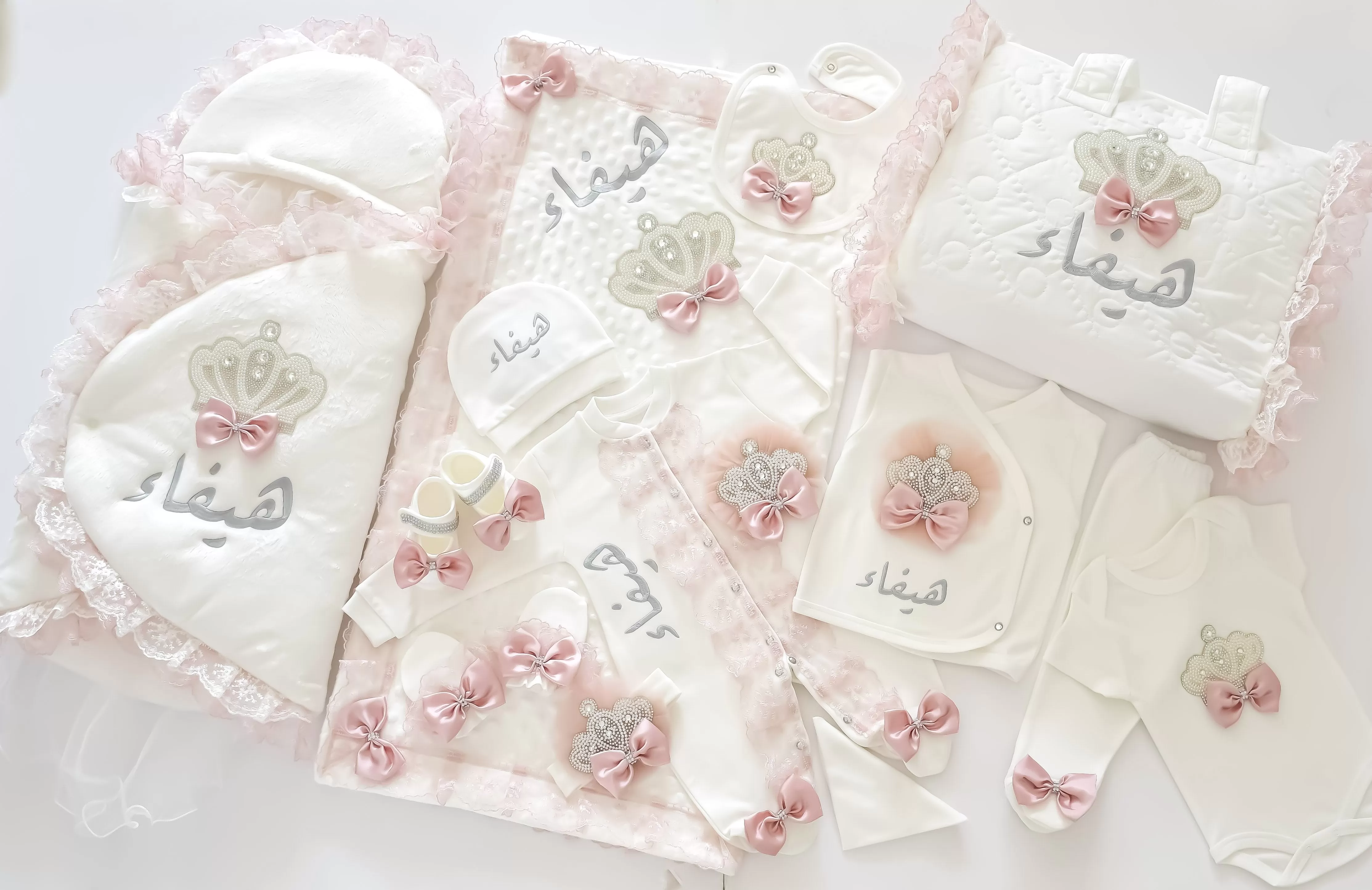 Coming Home Personalised Newborn Girl Set