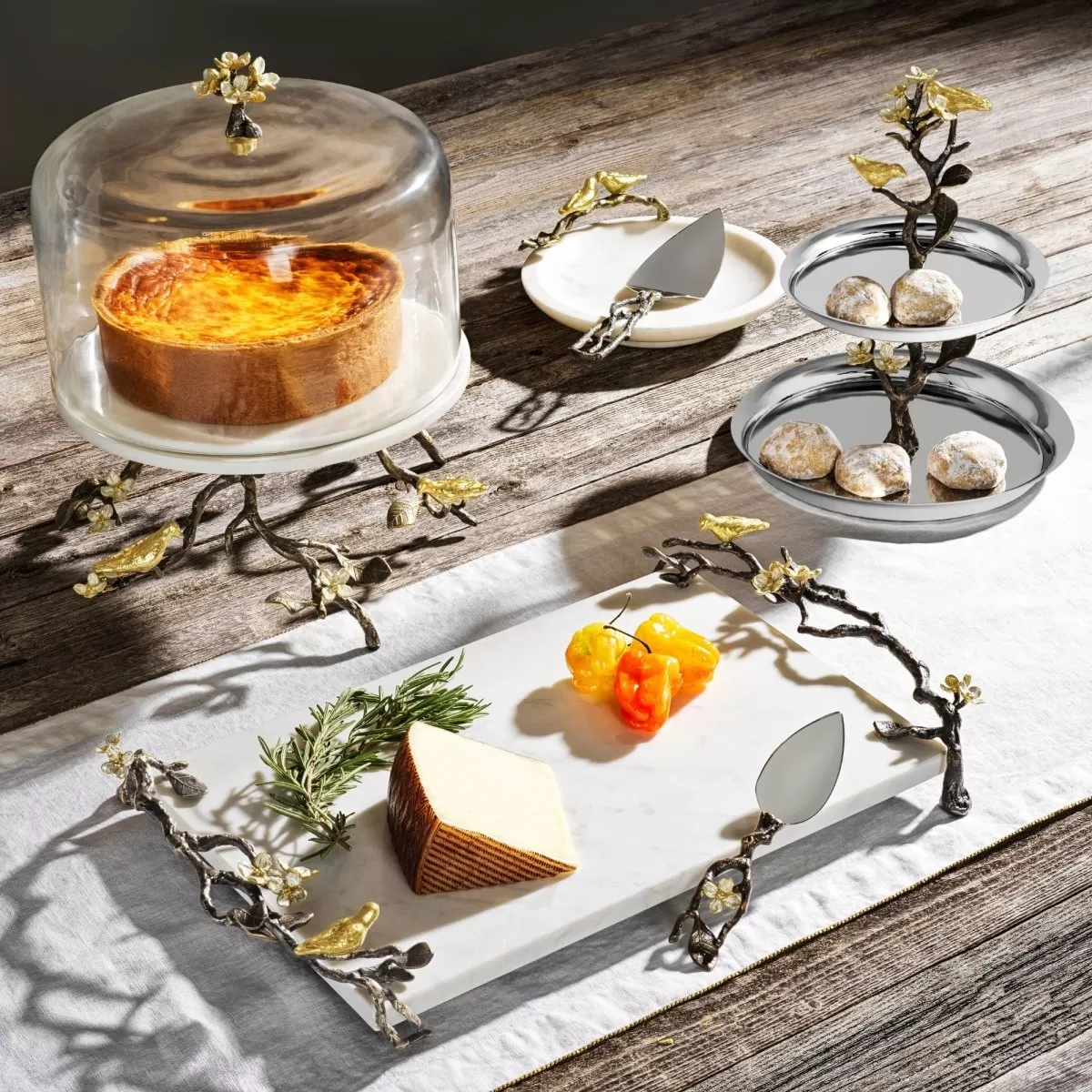 Lovebirds Cheeseboard with Knife