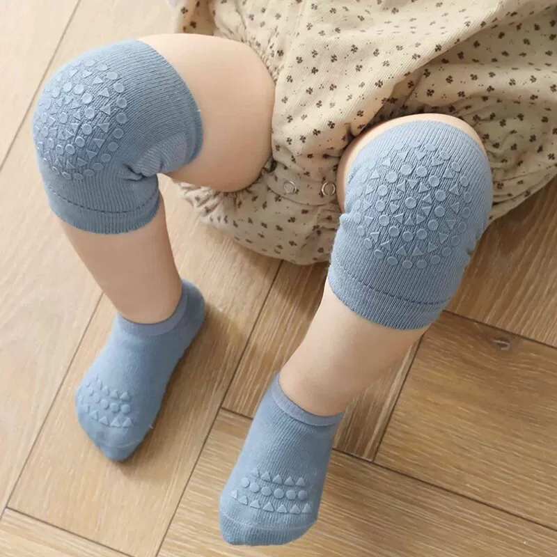 Rowan Baby Socks with Knee Pads