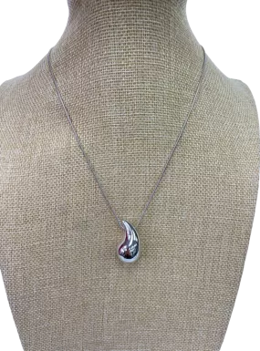 Silver Teardrop Pendant Necklace