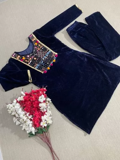 Velvet Lawn Partywear Khatliwork Suit